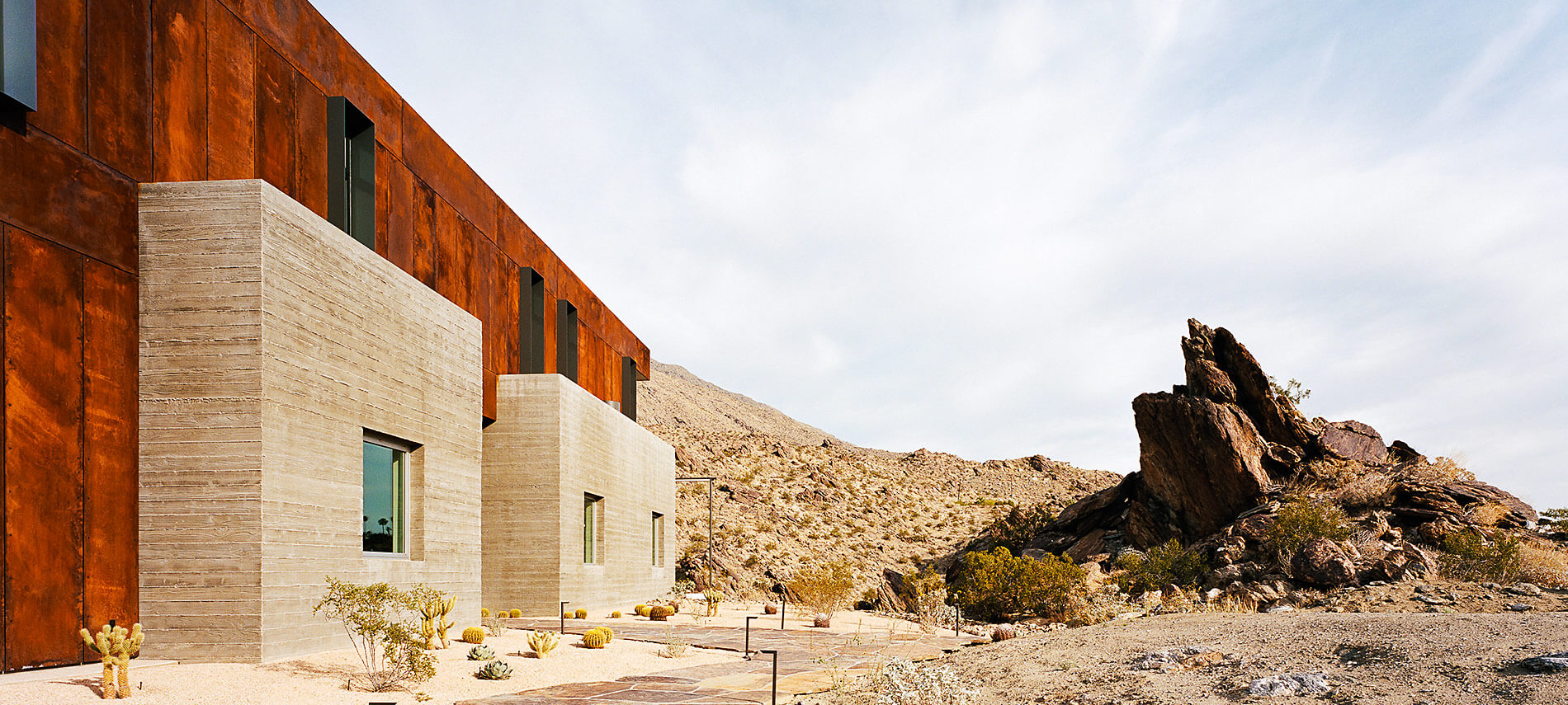 Custom Home Build Ridge Mountain